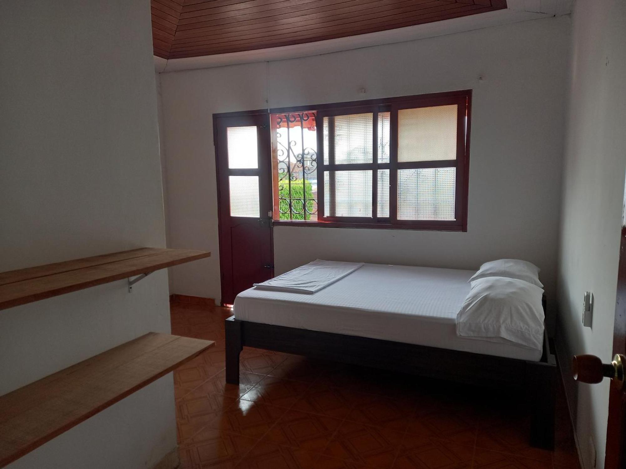El Jaguar Casa Hotel Leticia Luaran gambar
